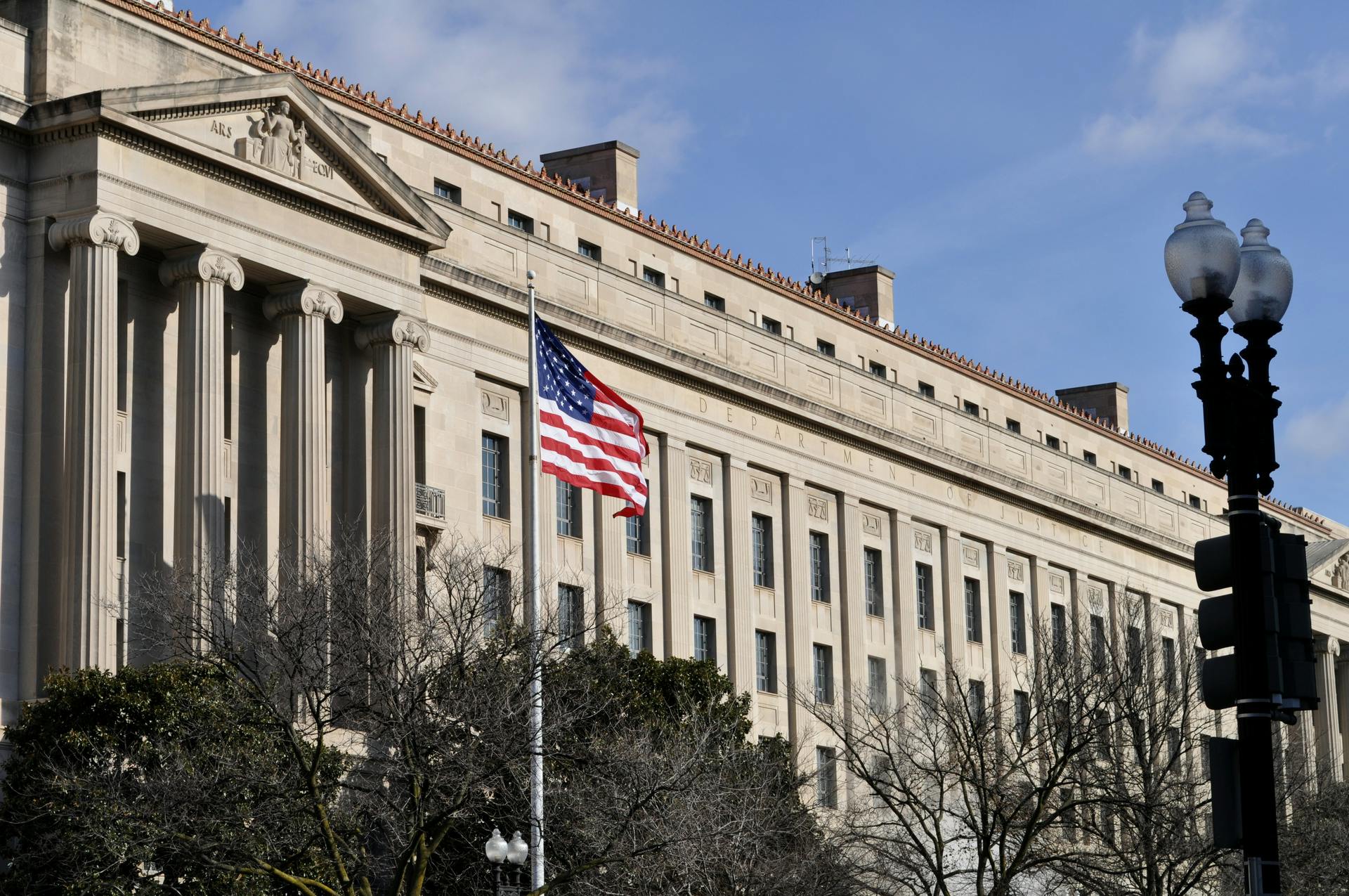 65e72d9d1f04ab001e1d9030 Dreamstime Xl 12528298