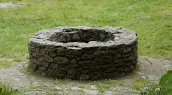 fountain-788430_1920