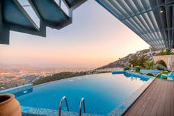 65e733f91f04ab001e1d97c8 Swimmingpool1737173 1920 65e733f91f04ab001e1d97c8 Swimmingpool1737173 1920