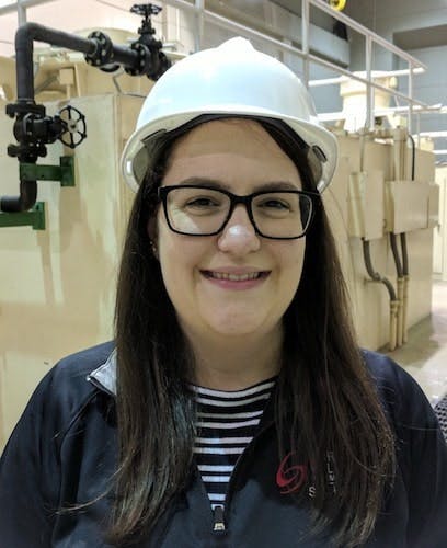 65e73c8e1f04ab001e1d9f9b Amy Headshot 6