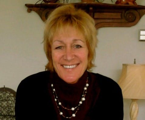 65e73e22a9f492001e1bfbdb Margaret Martens