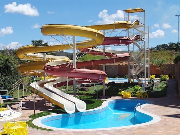 6.13_viqua_pool_disinfection