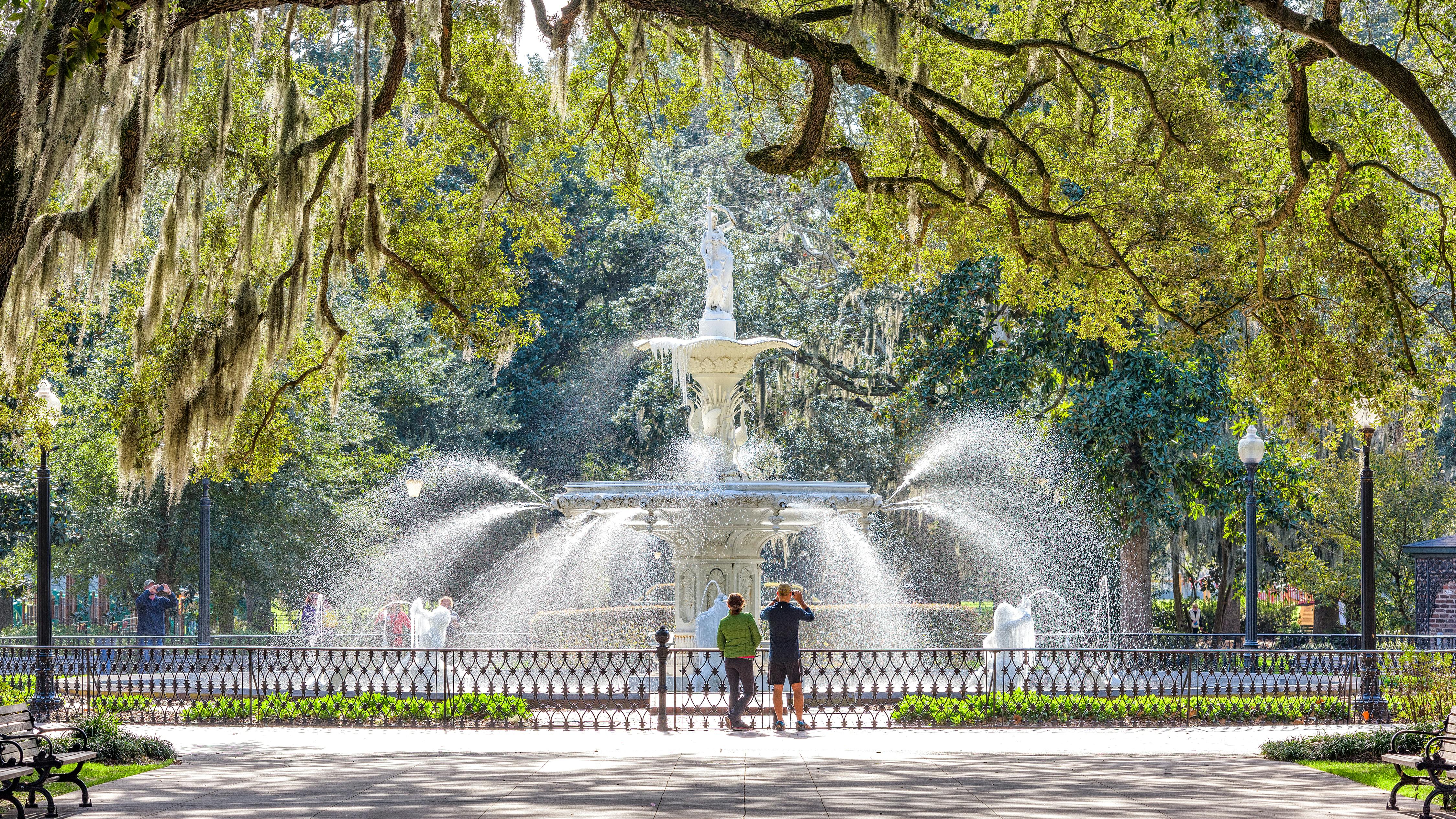 665782e1172f0b6a3be6dfe2 Dreamstime Xxl 118076589