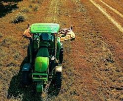 Flowline maintenance. Flowline maintenance.