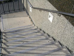 Abrasive cast aluminum treads Abrasive cast aluminum treads