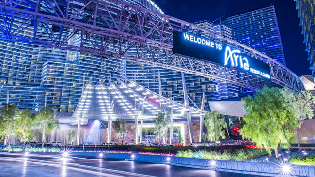 world's largest hotel to receive LEED Gold certification