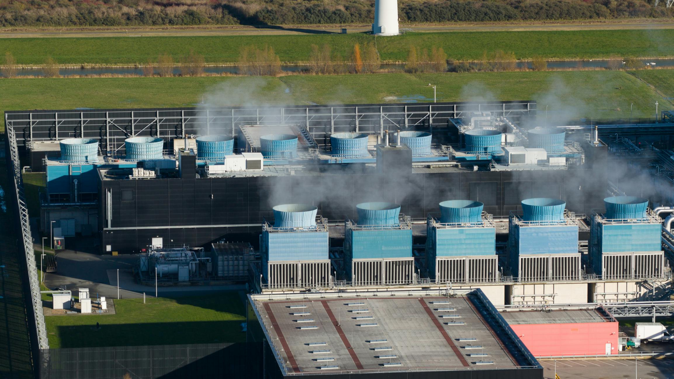 Large-scale cooling systems and massive infrastructure at a hyperscale data center