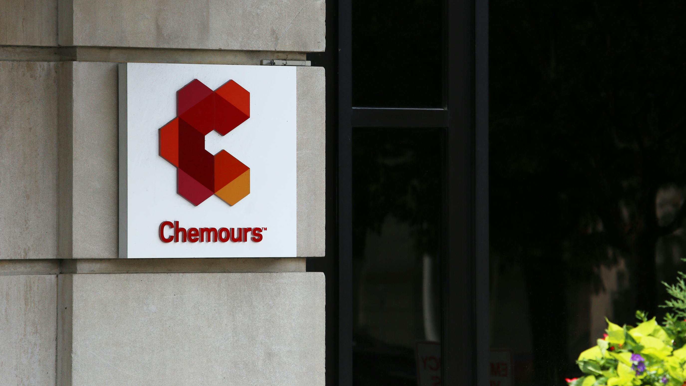 Chemours reaches $450 million PFAS settlement with EPA, DOJ and West Virginia
