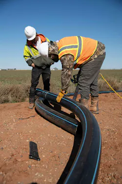Long sections of the flexible HDPE pipe were easily handled by the Red River crew.