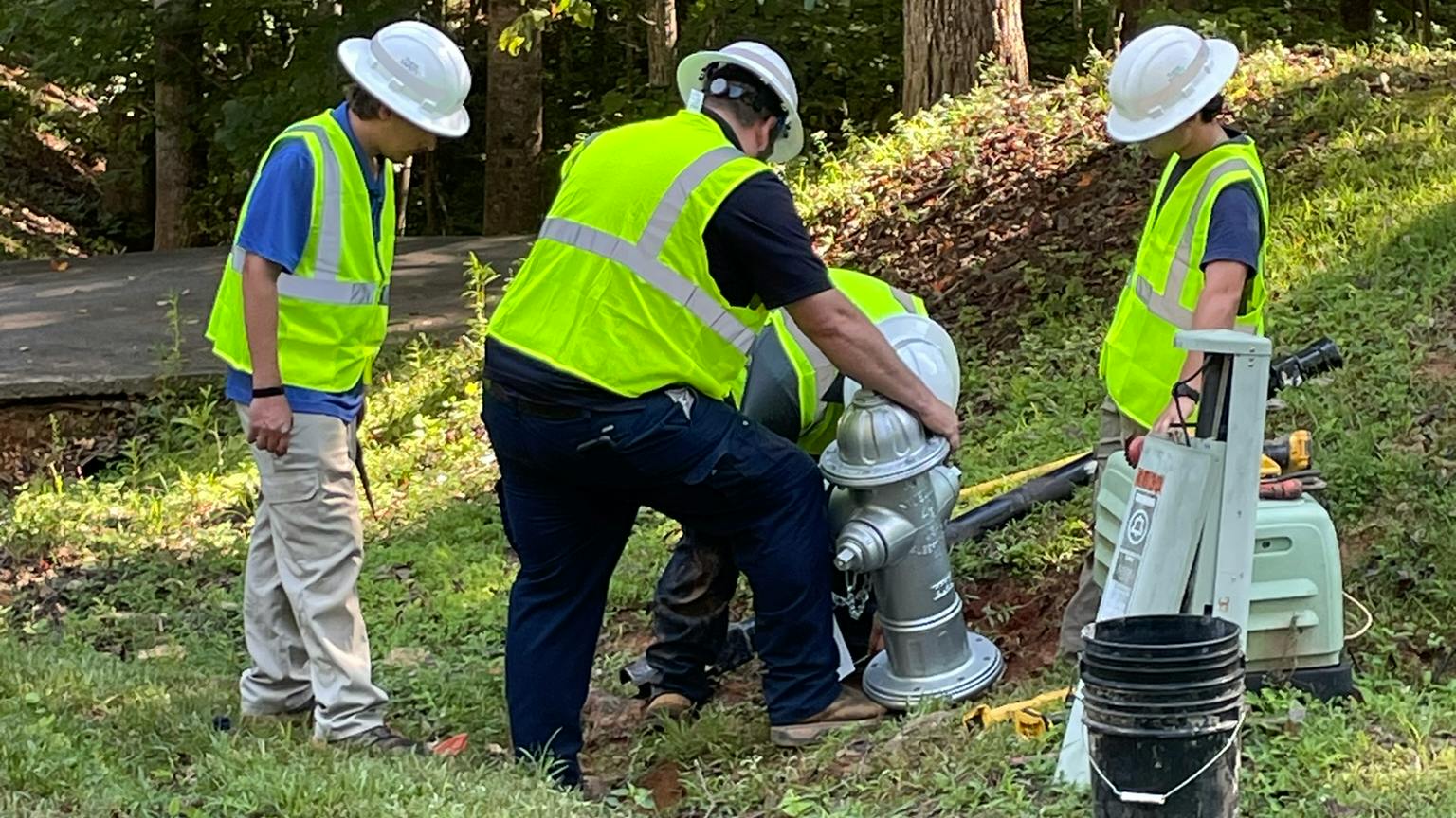 Replacing internal hydrant parts in Gainesville (Photo and caption credit: Mueller Water Products).
